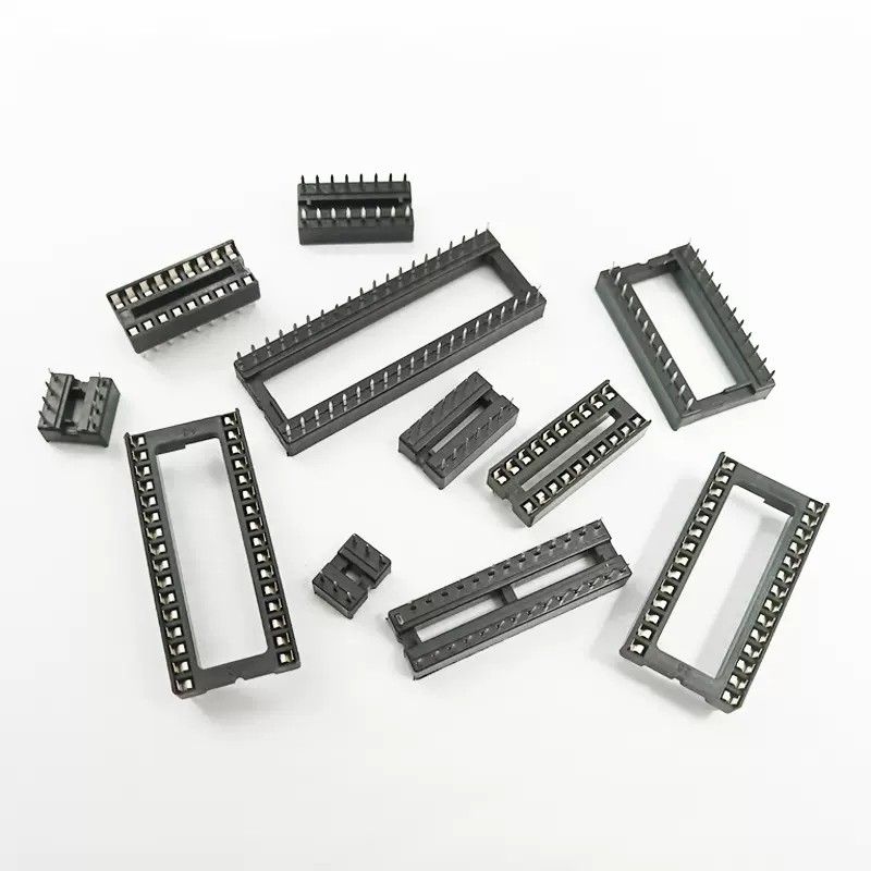 Q9  IC Socket 40pin قاعدة اي سي