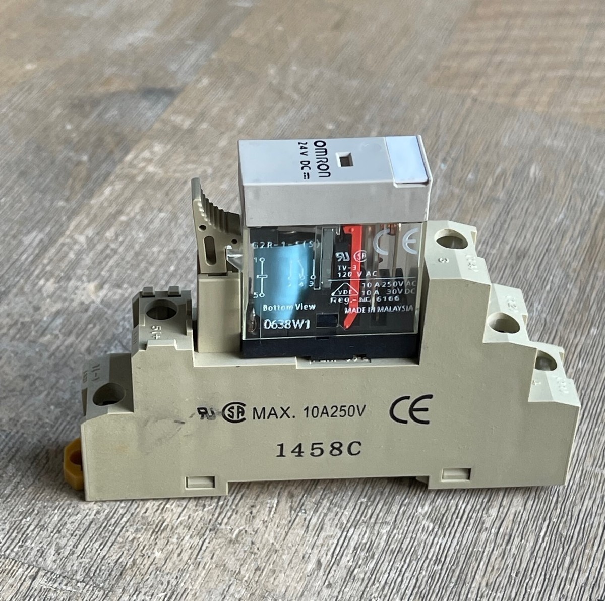 VT8 Relay G2R-1 5pin 24V