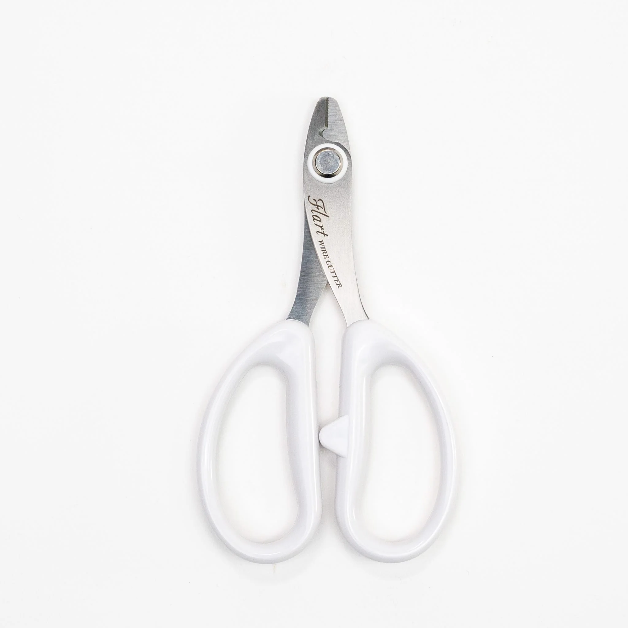 wire cutter مقص