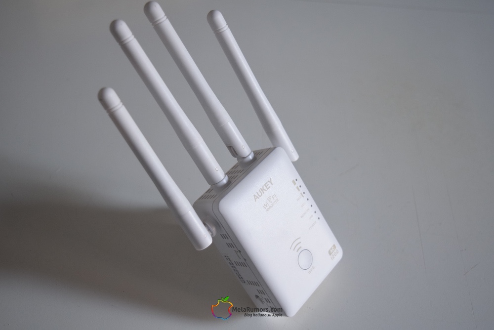 WIFI- AUKEY WF-R8 repeater