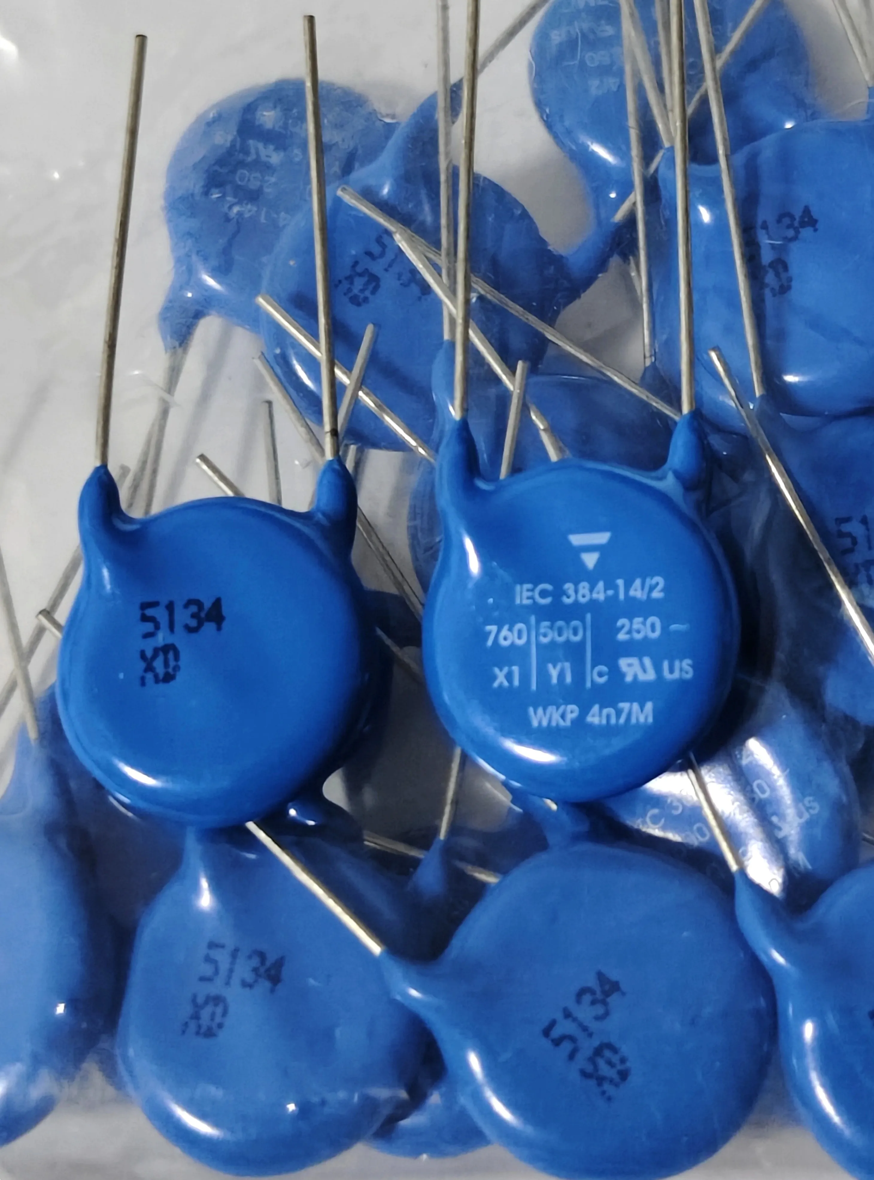 SJ8-wkp 4n7m iec 384-14/2 ORIGINAL