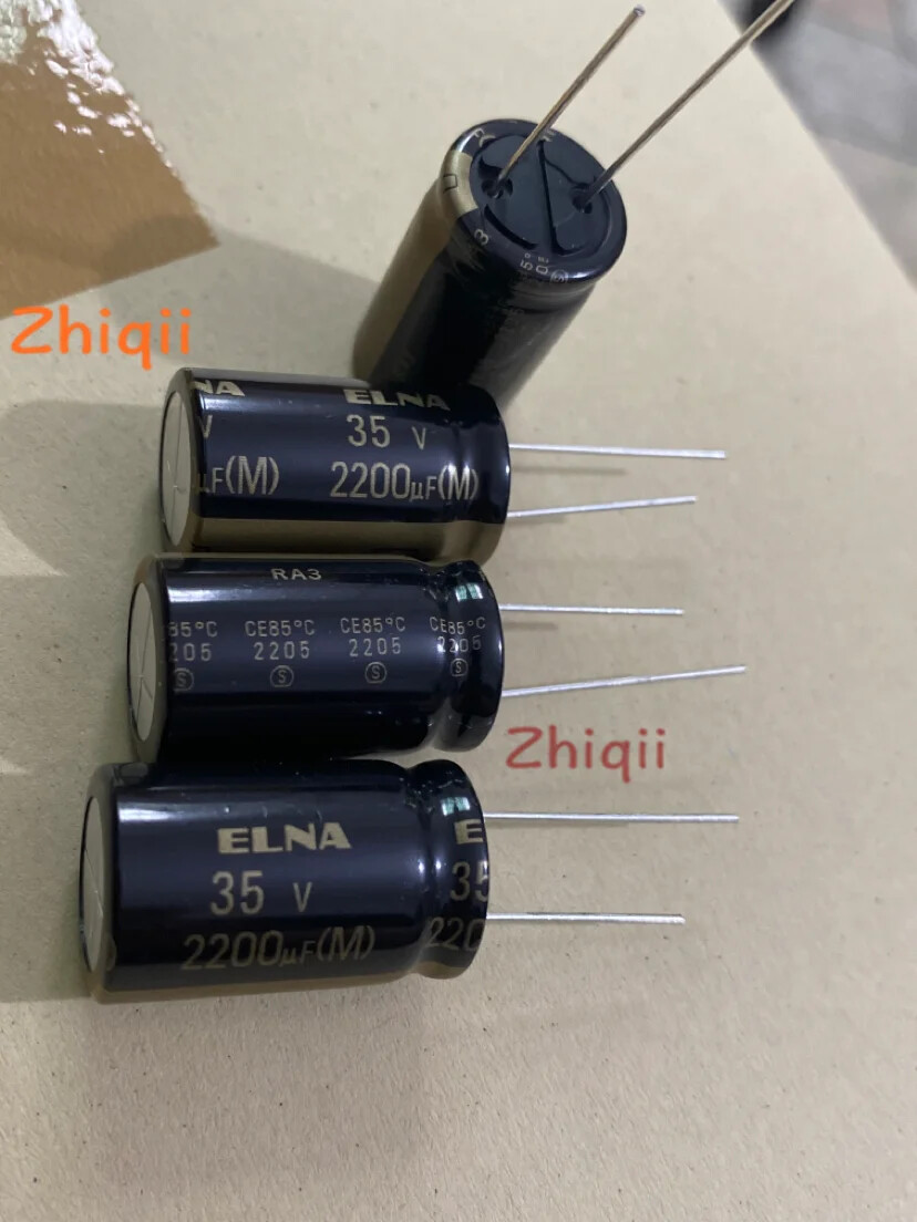 35v2200uF Electrolytic Capacitor (Made in Japan) مكثف كيميائي صنع ياباني