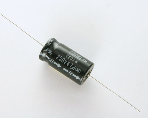 250v47uF Electrolytic Capacitor (Made in Japan) مكثف كيميائي صنع ياباني