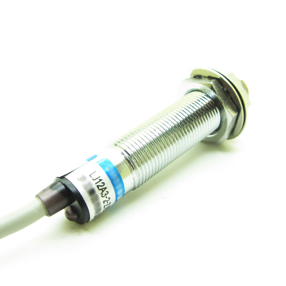 SQ6-Normally Closed Inductive Proximity Sensor PNP (LJ12A3-2-Z/AY) 12mm حساس تقاربي